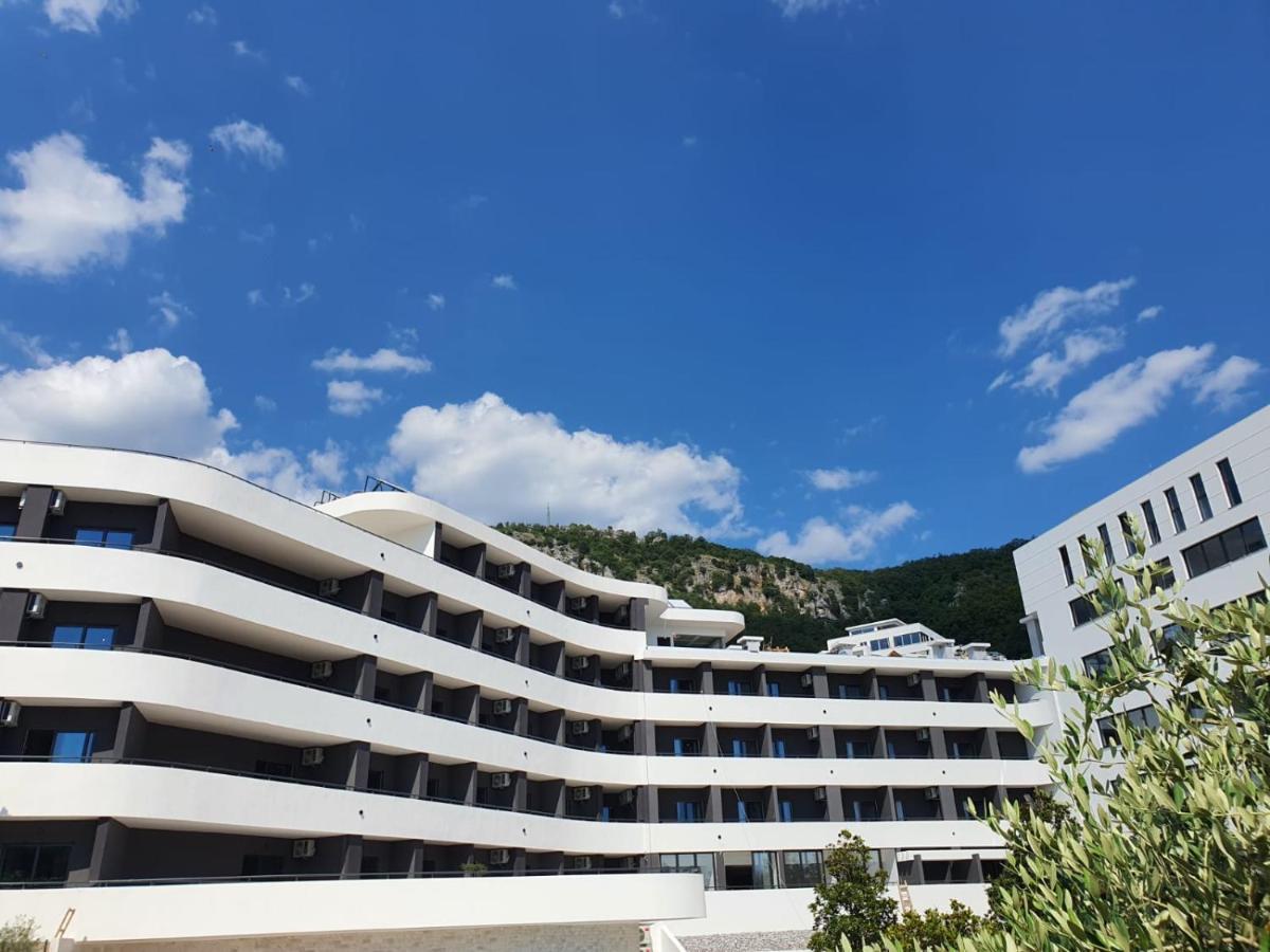 Montenegrina Hotel & Spa All-Inclusive Becici  Exterior photo