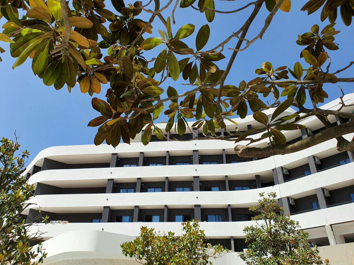 Montenegrina Hotel & Spa All-Inclusive Becici  Exterior photo